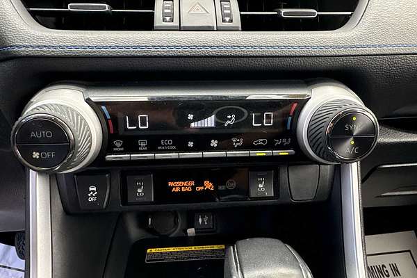 2019 Toyota RAV4 Hybrid XSE