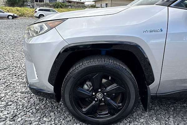 2019 Toyota RAV4 Hybrid XSE