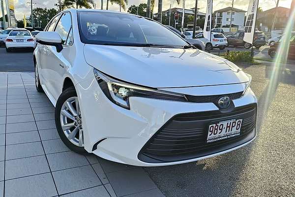 2023 Toyota Corolla SX Hybrid ZWE219R