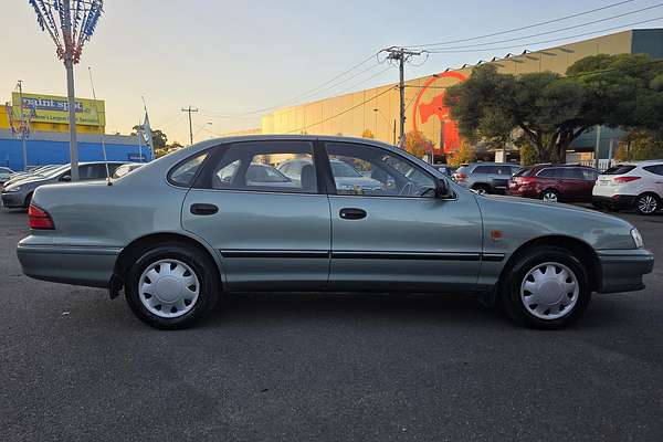 2001 Toyota Avalon Conquest MCX10R