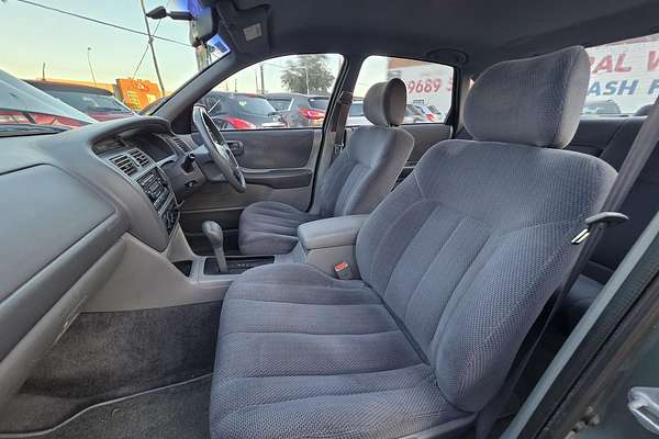 2001 Toyota Avalon Conquest MCX10R