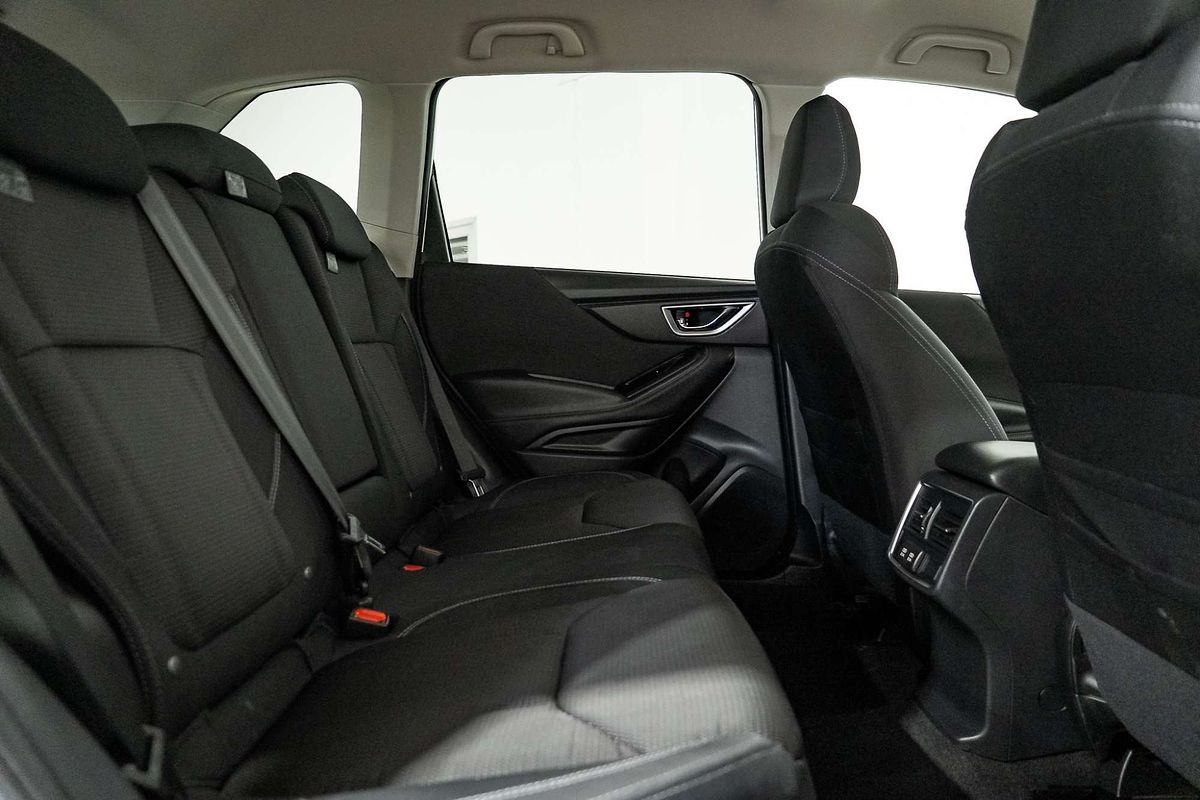 2024 Subaru Forester 2.5i S5