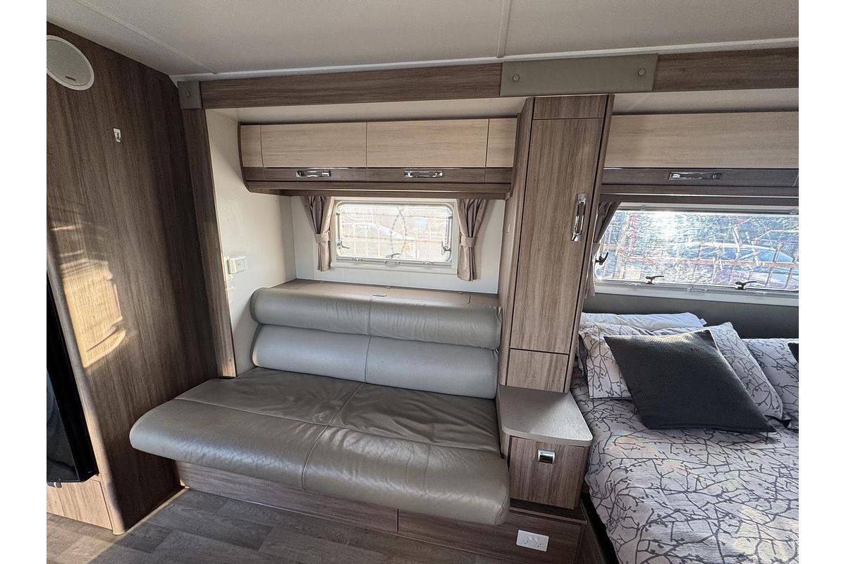 2016 Jayco Silverline 23.72-1.16Sl