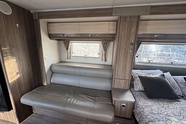 2016 Jayco Silverline 23.72-1.16Sl