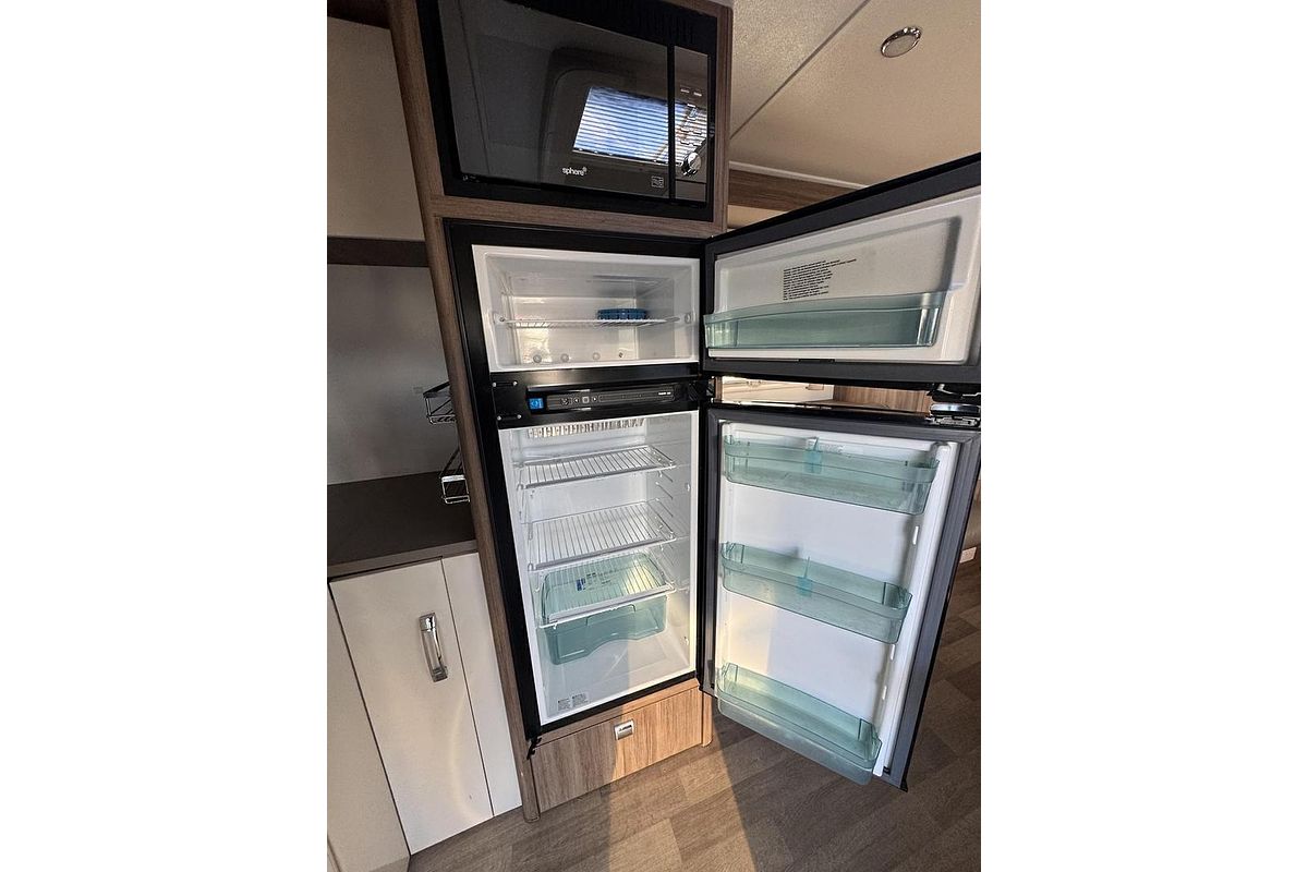 2016 Jayco Silverline 23.72-1.16Sl