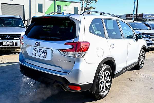 2023 Subaru Forester 2.5i-S S5