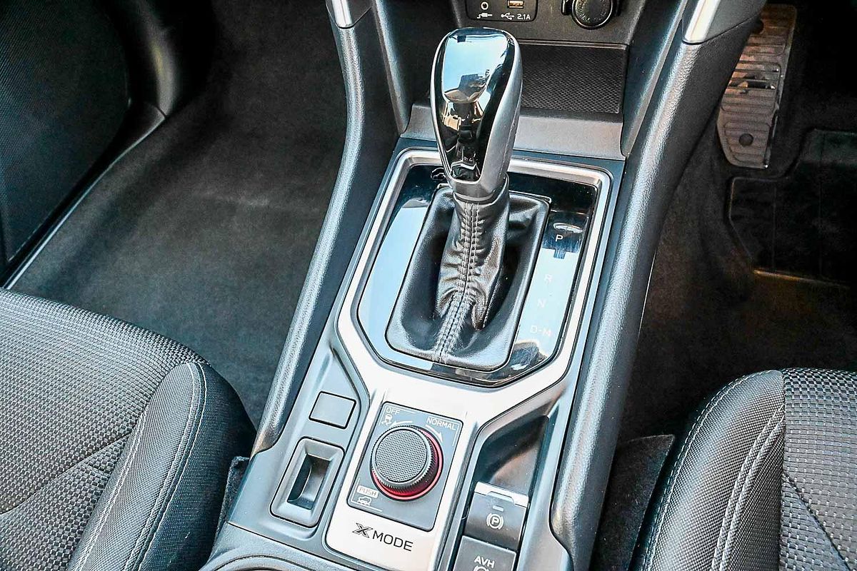 2023 Subaru Forester 2.5i-S S5