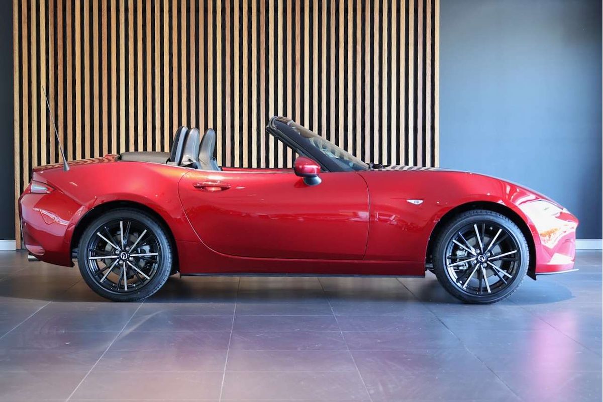 2025 Mazda MX-5 G20 GT ND