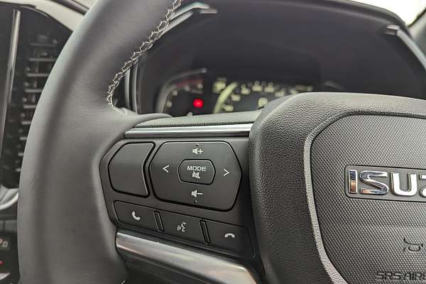 2025 Isuzu D-MAX LS-U 4X4