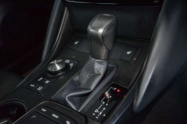 2021 Lexus IS IS300h Luxury AVE30R