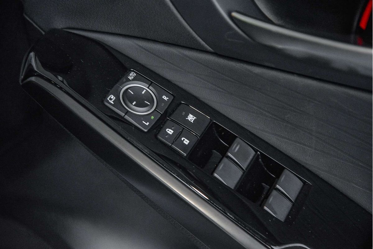 2021 Lexus IS IS300h Luxury AVE30R
