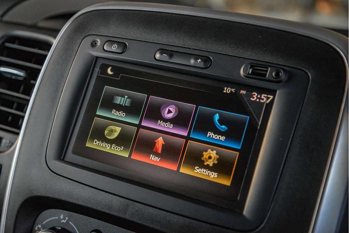 2022 Renault Trafic Premium X82 LWB