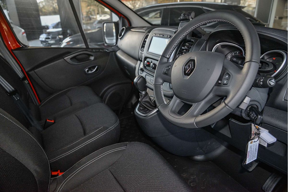 2022 Renault Trafic Premium X82 LWB