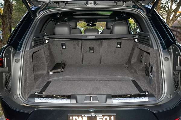 2025 Land Rover Range Rover Sport D300 Dynamic SE L461