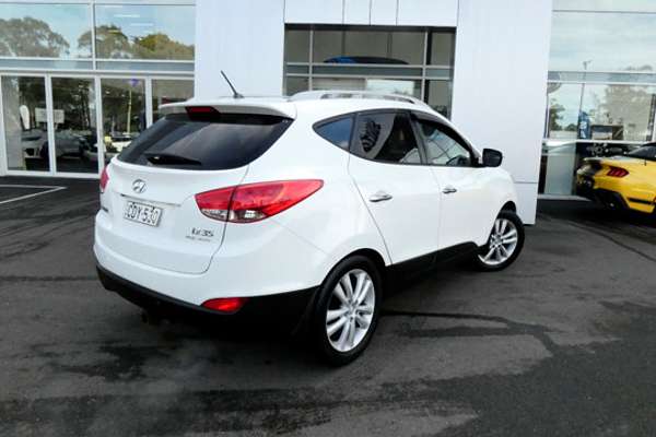 2011 Hyundai ix35 Highlander LM
