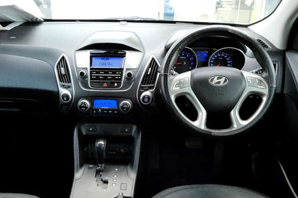 2011 Hyundai ix35 Highlander LM