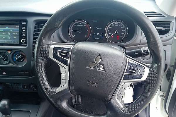 2019 Mitsubishi Triton GLX ADAS MR 4X4
