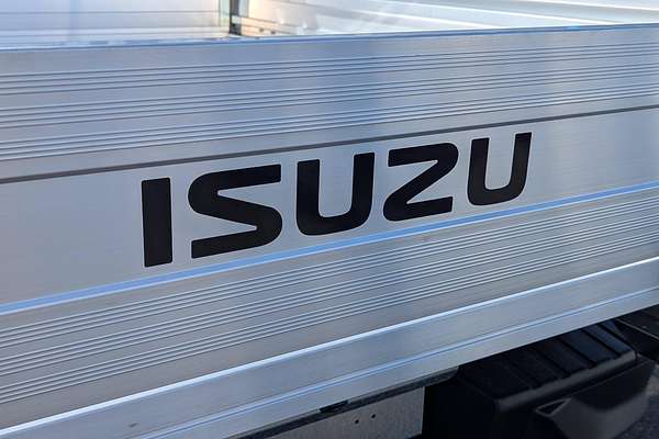 2025 Isuzu D-MAX SX 4X4