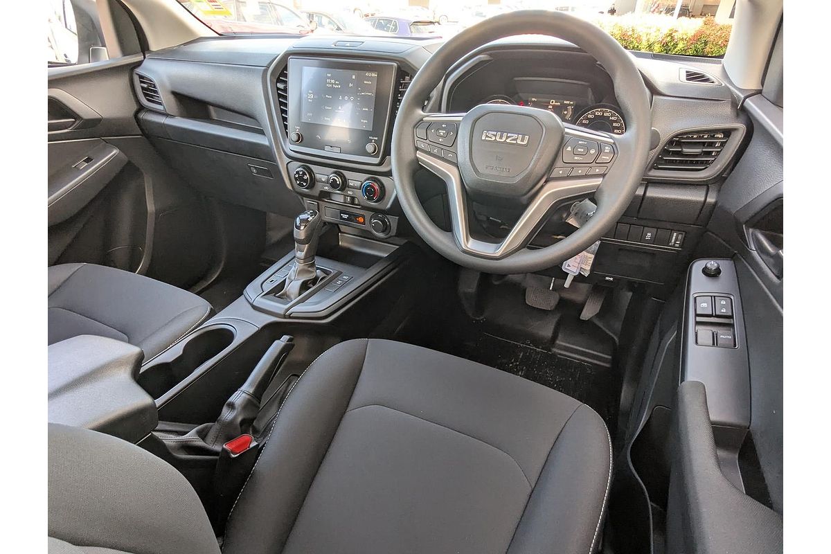 2025 Isuzu D-MAX SX 4X4