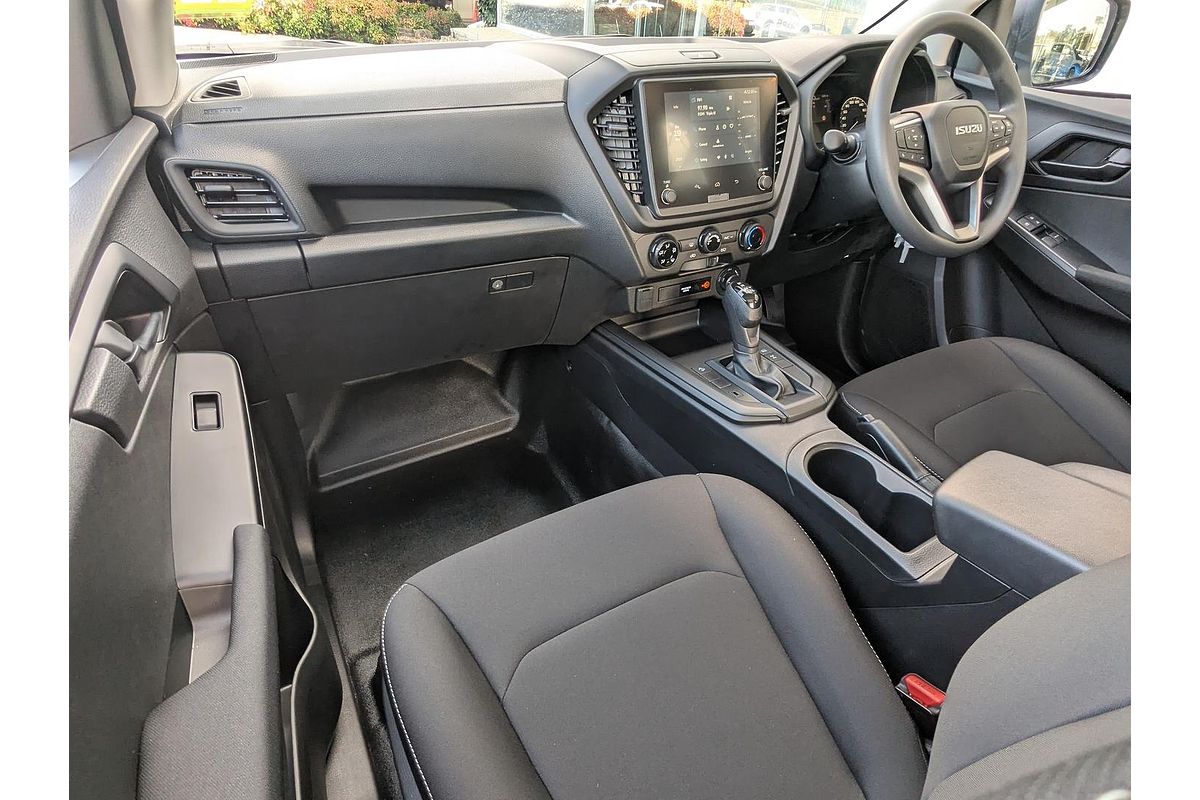 2025 Isuzu D-MAX SX 4X4