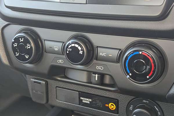 2025 Isuzu D-MAX SX 4X4