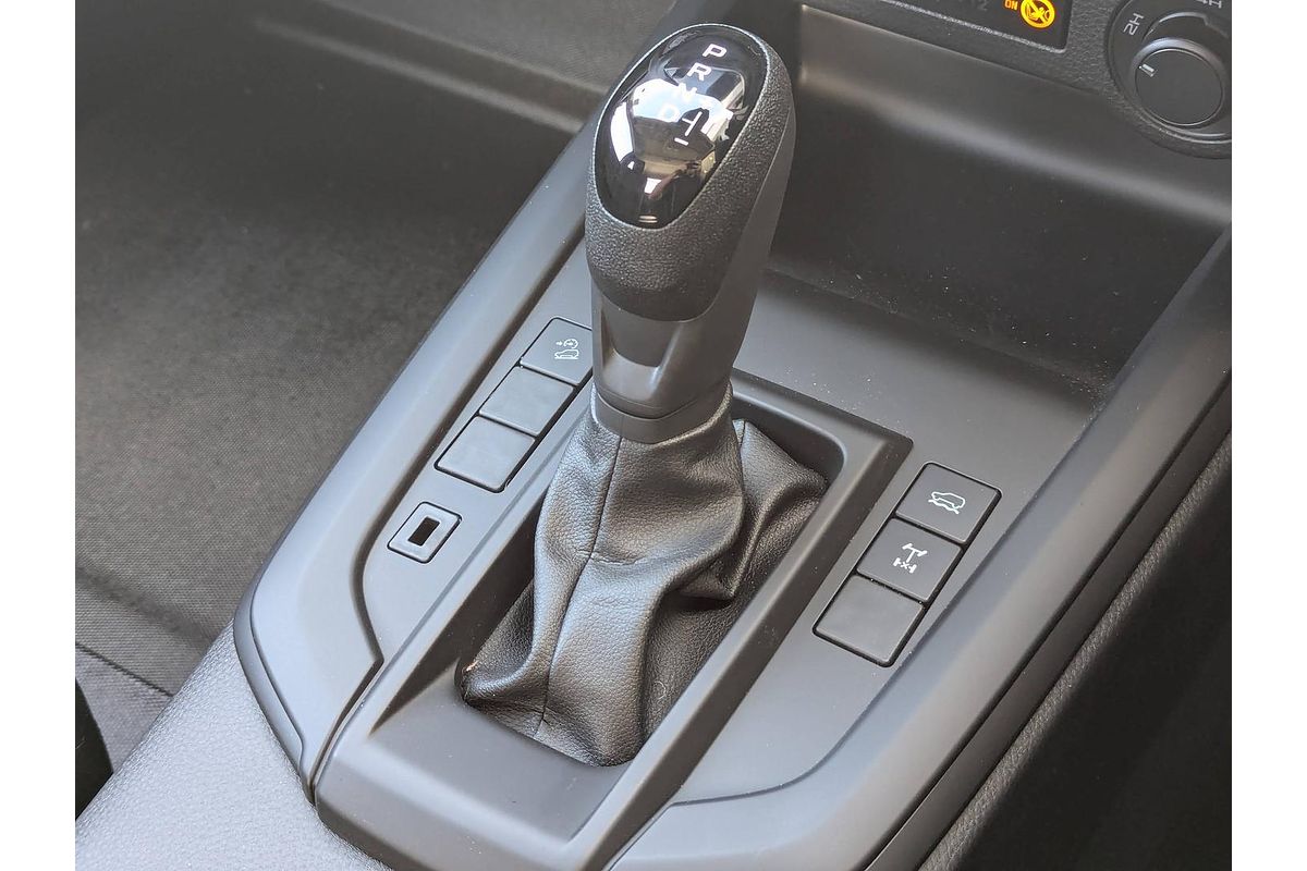 2025 Isuzu D-MAX SX 4X4