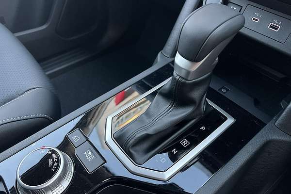 2025 Mitsubishi Triton GLS MV 4X4