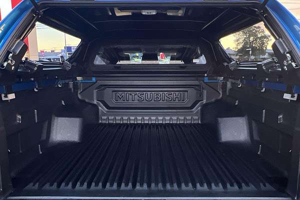 2025 Mitsubishi Triton GLS MV 4X4