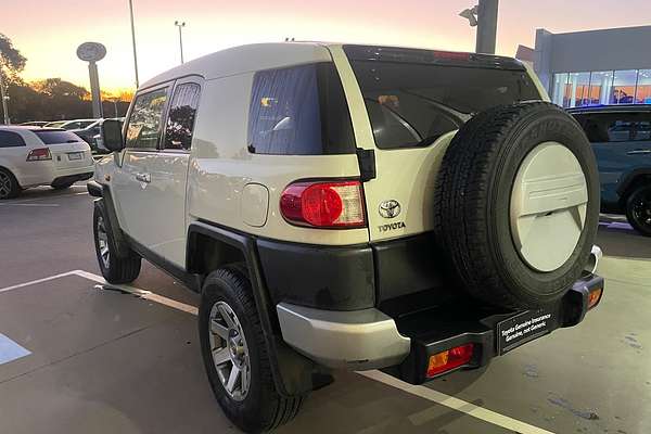 2015 Toyota FJ Cruiser GSJ15R