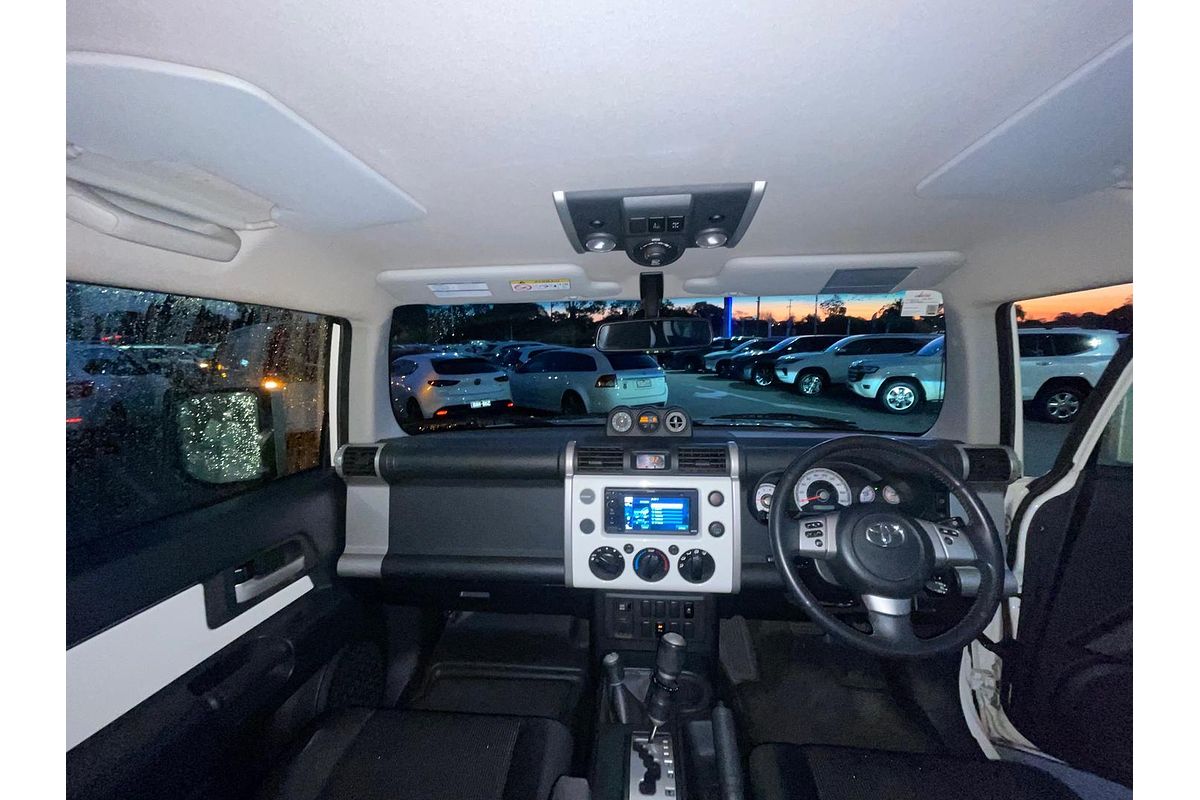 2015 Toyota FJ Cruiser GSJ15R