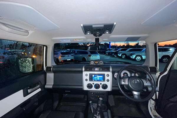 2015 Toyota FJ Cruiser GSJ15R