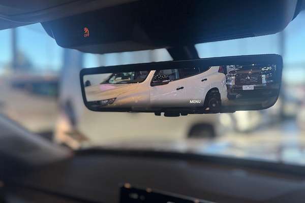 2025 Mitsubishi Outlander Exceed ZM