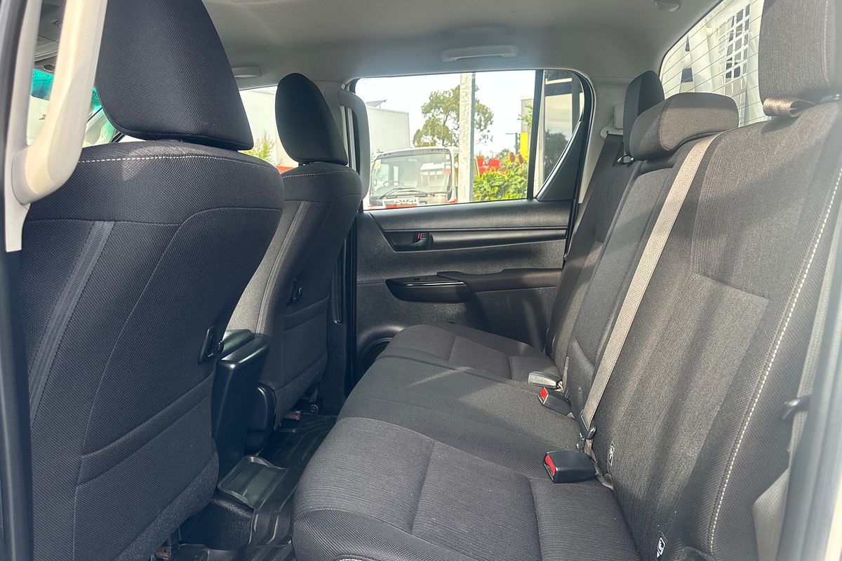 2021 Toyota Hilux SR GUN126R 4X4