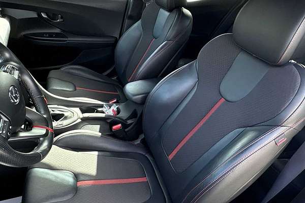 2020 Hyundai Veloster Turbo