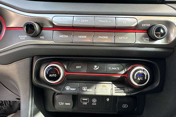 2020 Hyundai Veloster Turbo