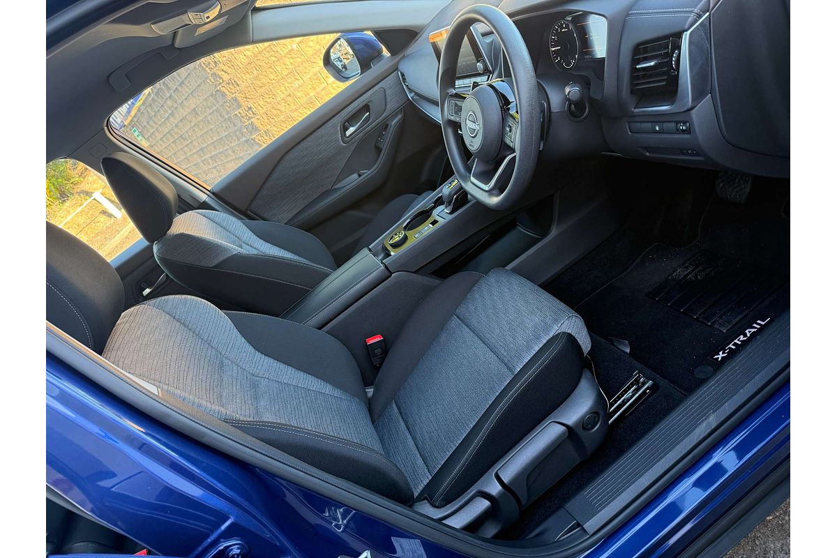 2024 Nissan X-TRAIL ST T33