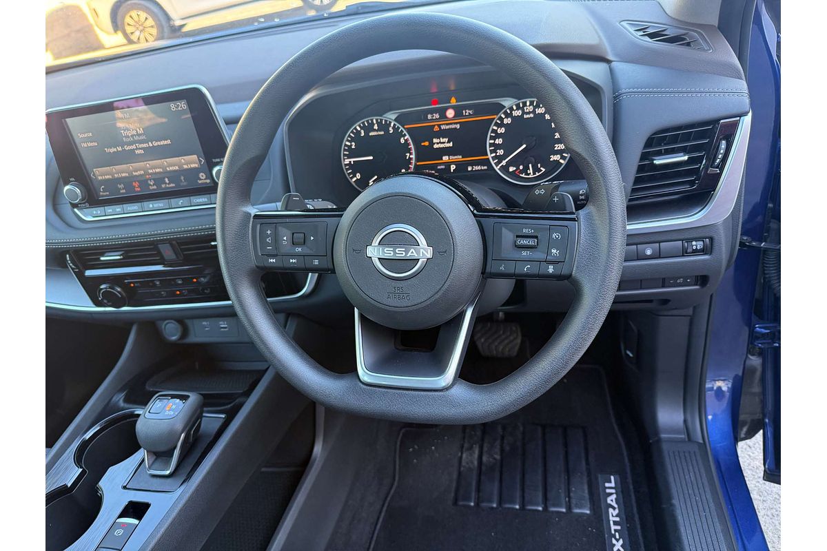 2024 Nissan X-TRAIL ST T33