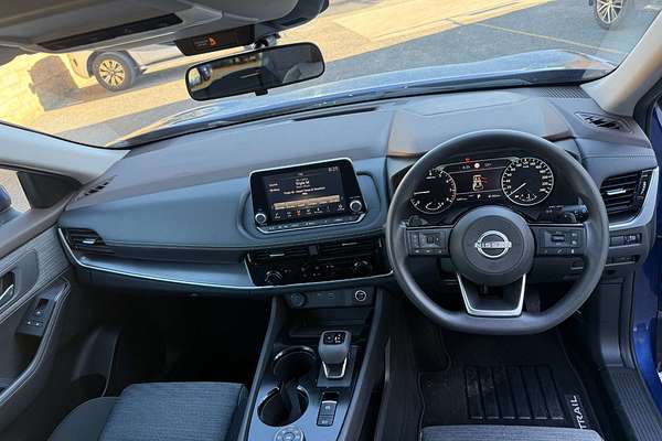 2024 Nissan X-TRAIL ST T33