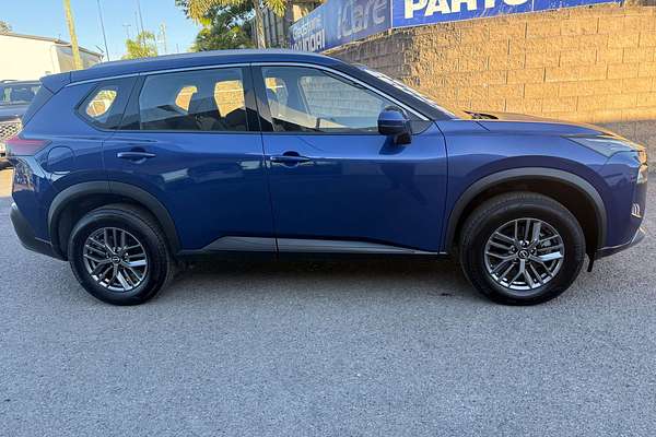 2024 Nissan X-TRAIL ST T33