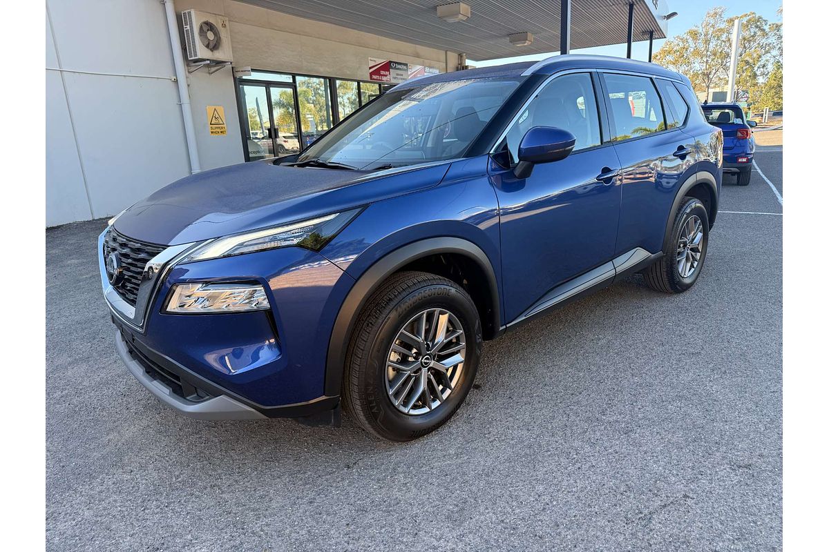 2024 Nissan X-TRAIL ST T33