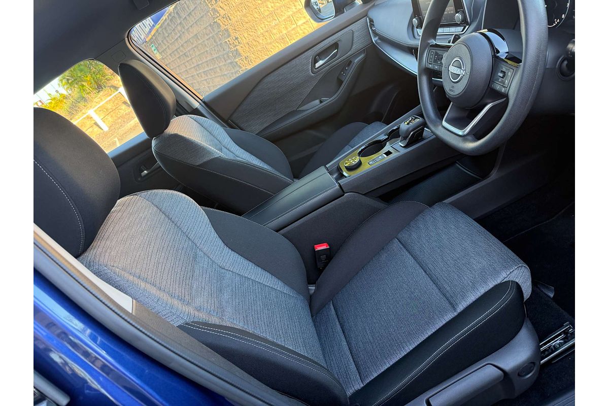 2024 Nissan X-TRAIL ST T33