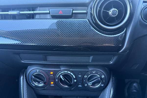 2017 Mazda 2 Maxx DJ Series