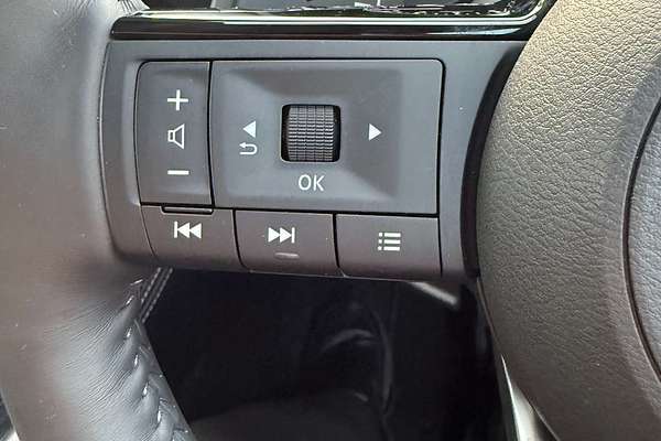 2024 Nissan X-TRAIL ST-L T33