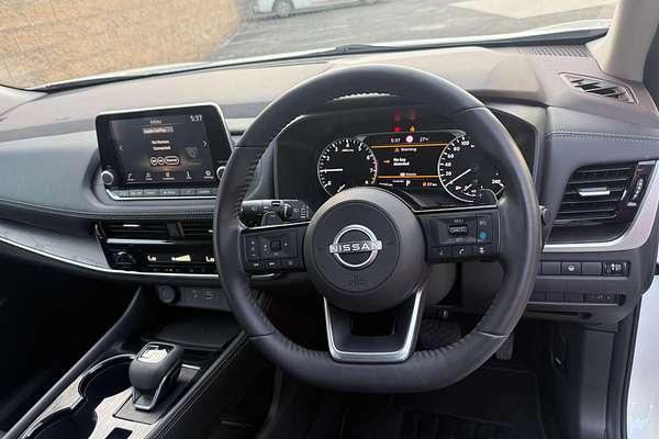 2024 Nissan X-TRAIL ST-L T33