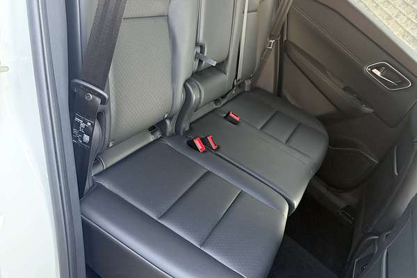 2024 Nissan X-TRAIL ST-L T33