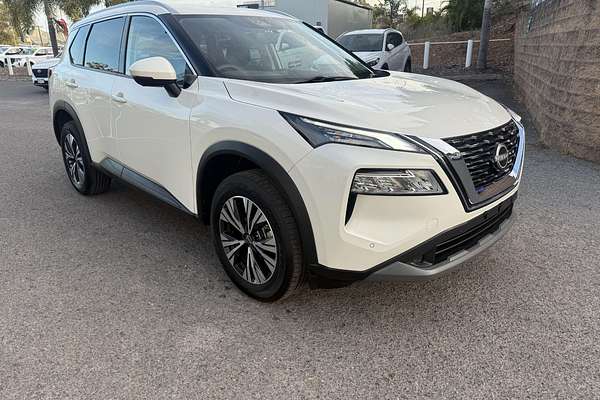 2024 Nissan X-TRAIL ST-L T33