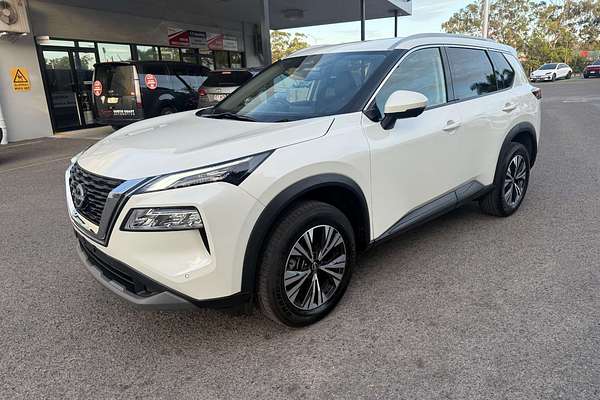 2024 Nissan X-TRAIL ST-L T33