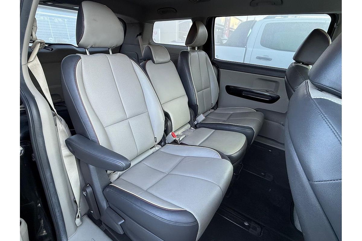2015 Kia Carnival SLi YP
