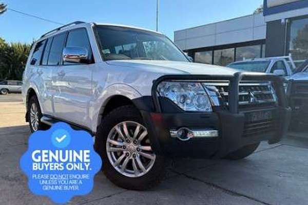 2015 Mitsubishi Pajero GLX NX