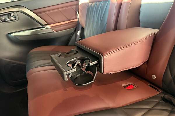 2025 Mitsubishi Pajero Sport GSR QG